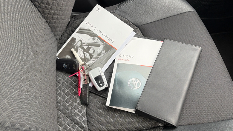 Toyota C-HR 1.8 Hybrid Design 5dr CVT Hybrid Hatchback